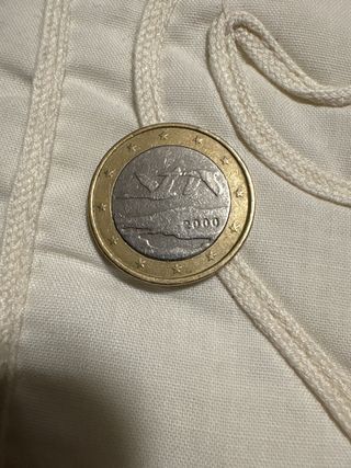 Moneda 2000