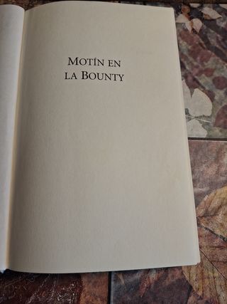 Motín en la Bounty (Novela) (Spanish Edition)