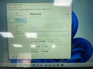 Portátil Intel Celeron 6GB RAM 256GB SSD V824