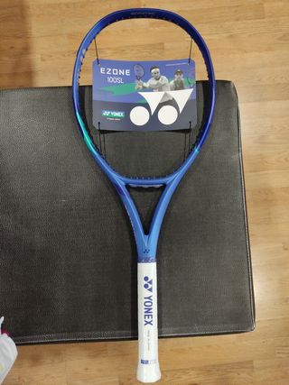 Raqueta Yonex Ezone 100SL 2025