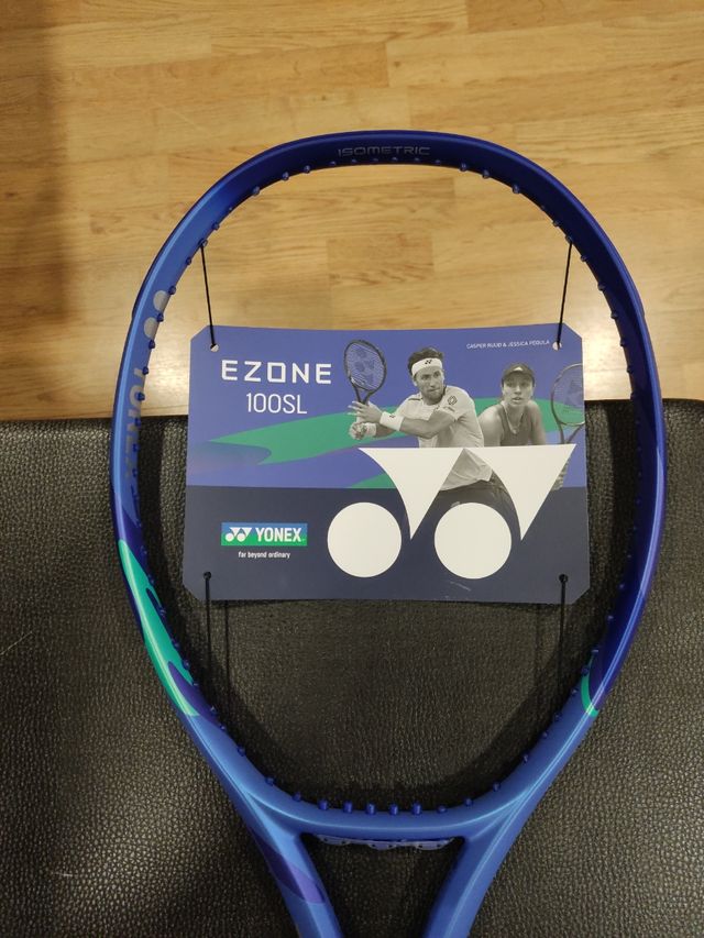 Raqueta Yonex Ezone 100SL 2025