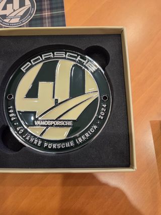 Insignia Porsche 40 Aniversario Iberica