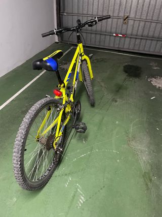 Bici de montaña niño amarilla