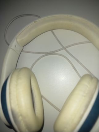 Cuffie bianche e blu