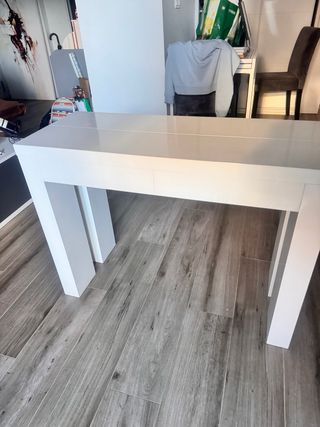 Mesa convertible blanca lacada