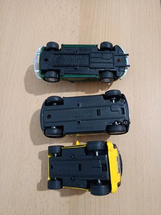 Lote de coches Maisto a escala