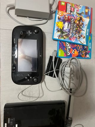 Nintendo Wii U 32GB Negra + 3 Juegos