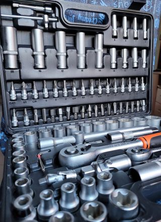 MALETIN 108 PIEZAS HERRAMIENTAS NUEVO _