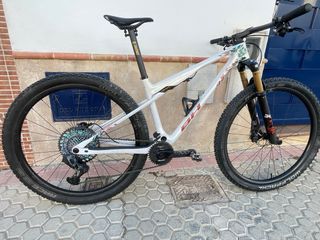 Bicicleta BH Lynx SLS