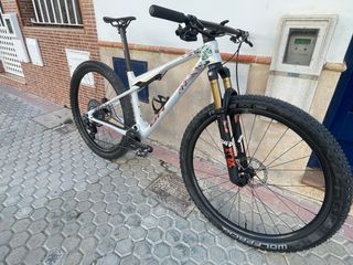 Bicicleta BH Lynx SLS