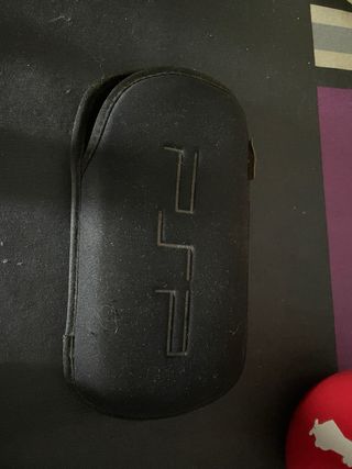 Sony PSP Negra con 26 Juegos