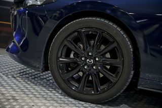 Mazda 3  3 2.0L ESKY X MHEV 137kW Nagisa 