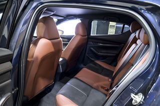 Mazda 3  3 2.0 eSKYACTIVX HOMURA 