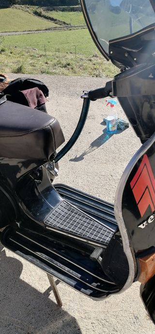 Vespa 200 E