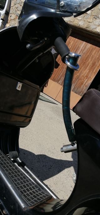 Vespa 200 E