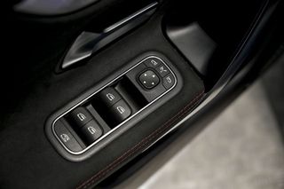 Mercedes CLA MERCEDES-BENZ   MercedesAMG 35 4MATIC Shooting Bra 