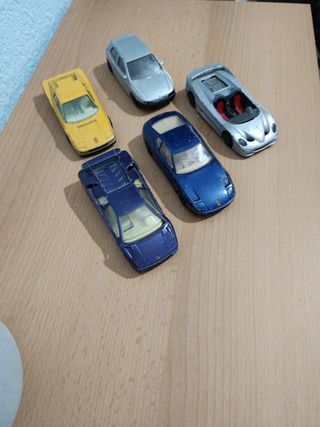 Lote de coches Burago a escala