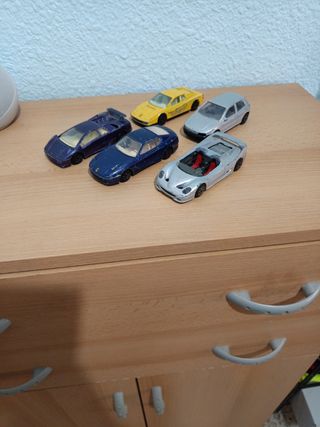 Lote de coches Burago a escala