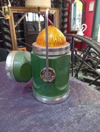 Lámpara antigua verde metal