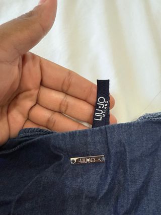 Blusa Liu Jo manga acampanada encaje