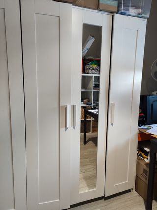 Armario Brimnes Ikea 3 puertas blanco (montado)