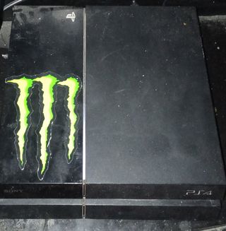 PS4 (PlayStation 4) Negra + HDMI