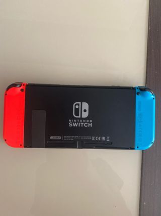 Nintendo Switch + 7 Juegos