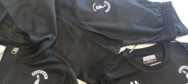 Equipación deportiva Kappa Coyotes Rugby club