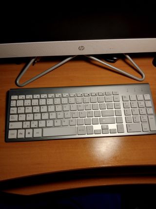 Teclado Inalambrico Fenifox Plata/Blanco Roto
