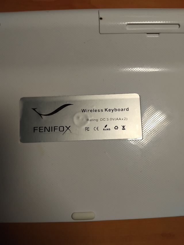 Teclado Inalambrico Fenifox Plata/Blanco Roto