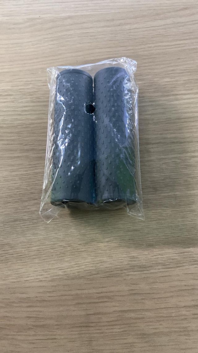 Puños de patinete (2 unidades)