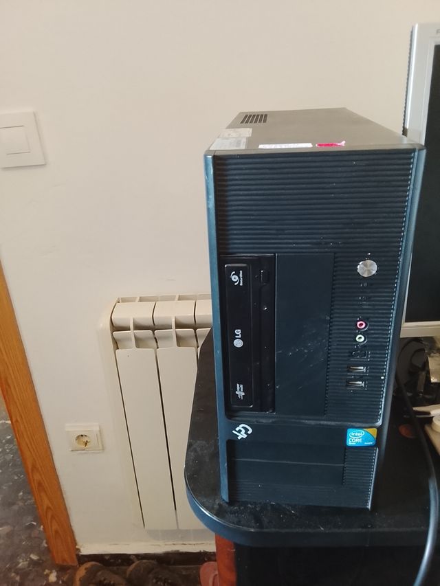 Torre PC Windows 11 500GB SSD 4GB RAM