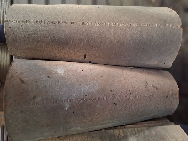 Teja cerámica GUIRAUD FRES 50x25