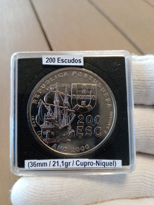 Moneda 200 Escudos S/C Portugal 2000 F. Magallanes