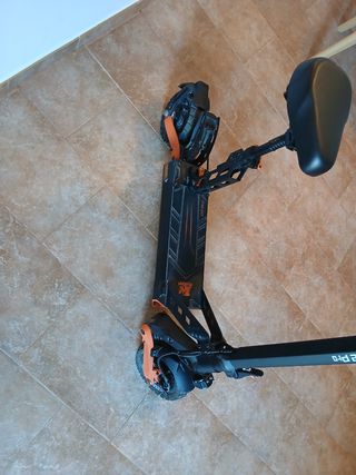 Patinete eléctrico con asiento