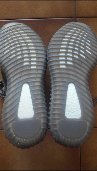 Adidas Yeezy 350 Beluga