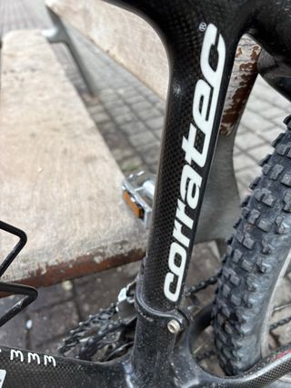 Bicicleta Corratec Revolution Carbono