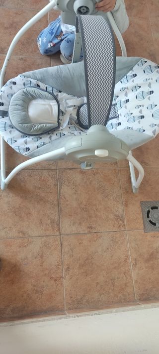 Hamaca eléctrica Kinderkraft Flo