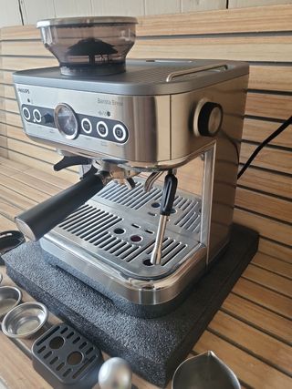 Cafetera Espresso Philips Barista B