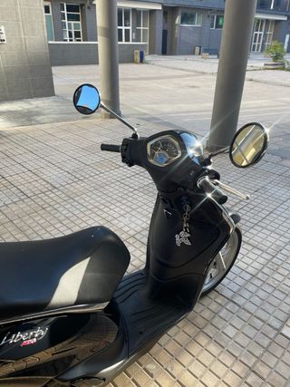 Piaggio Liberty 125cc Negra