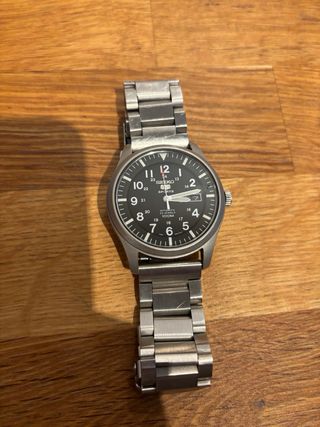 Reloj Seiko 5 Sport Automático SNZG15K1