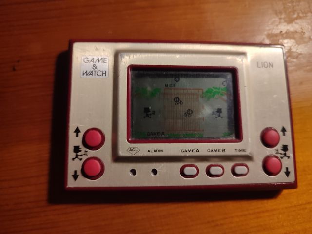 Nintendo Game&Watch Lion 1981 Rojo