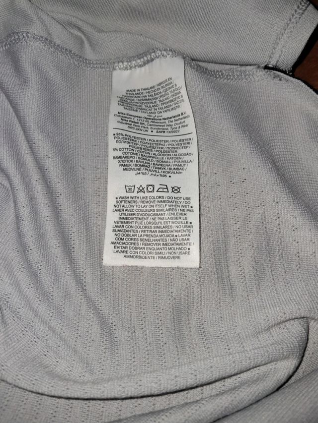 Camiseta Nike Pro Dri-FIT
