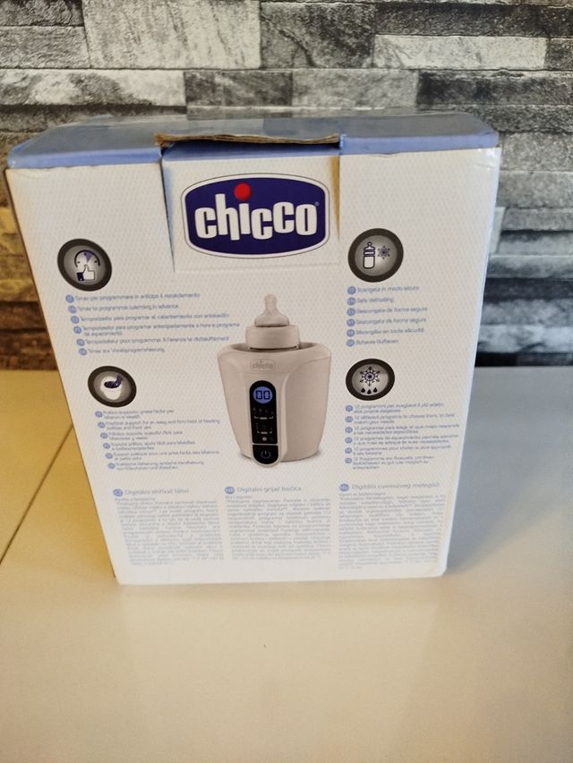 Calienta biberones chicco.