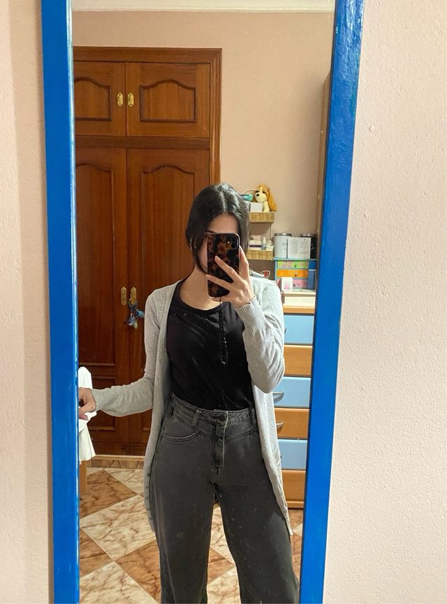 Cárdigan largo gris Zara