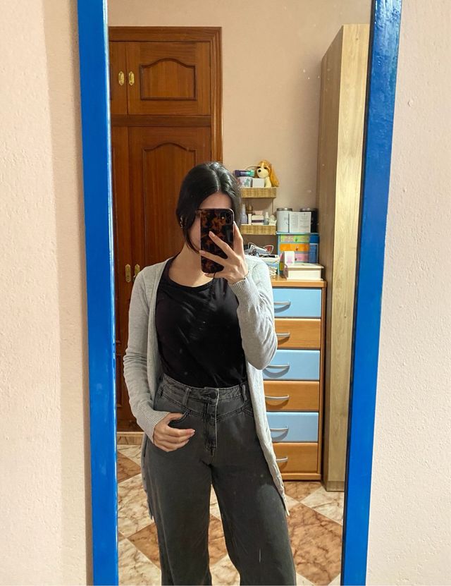 Cárdigan largo gris Zara