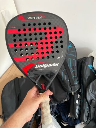 Bullpadel Vertex 04 Juan Tello