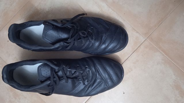 Zapatillas Futsal/Césped Sintético Piel
