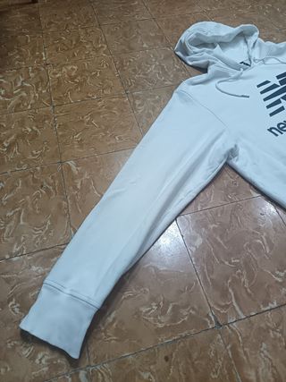 Sudadera New Balance Blanca 00s