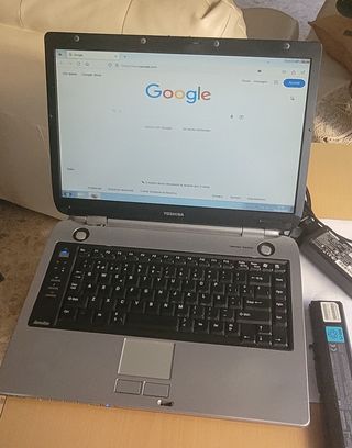 Notebook Toshiba Windows 7 Ultimate + XP  